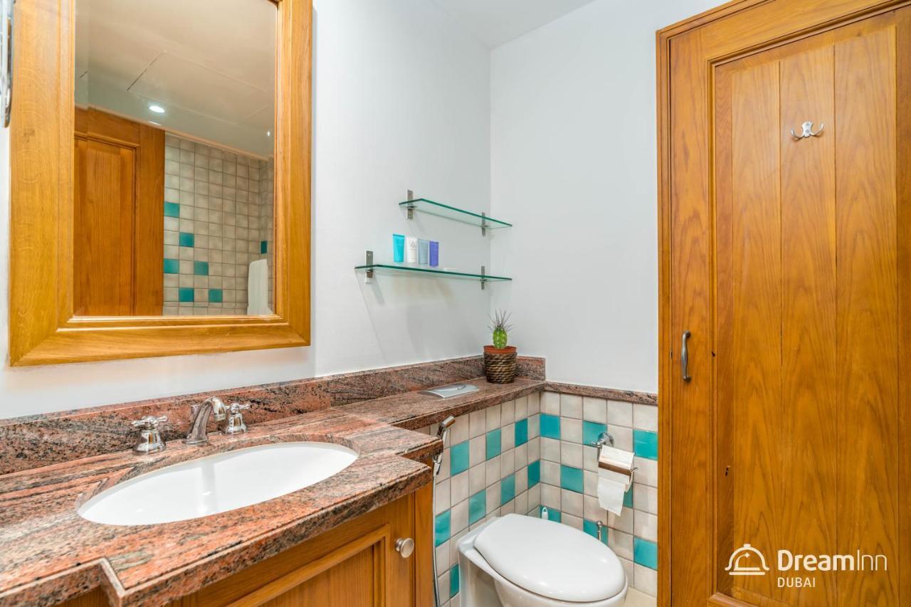 Dream Inn Apartments - Arabian Old Town Дубай Екстериор снимка